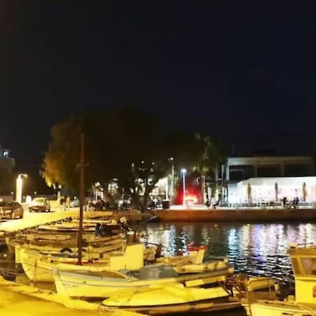 πολυτελές 2 χαλκίδα-παραλία αυλίδος Paralia Avlidhos